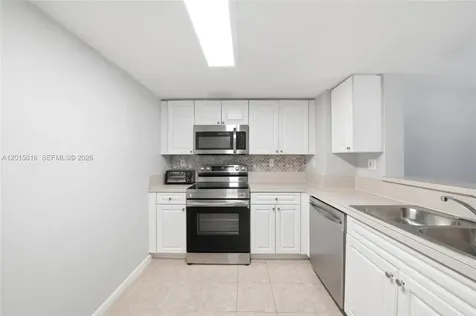 520 SE 5th Avenue Fort Lauderdale FL 33301