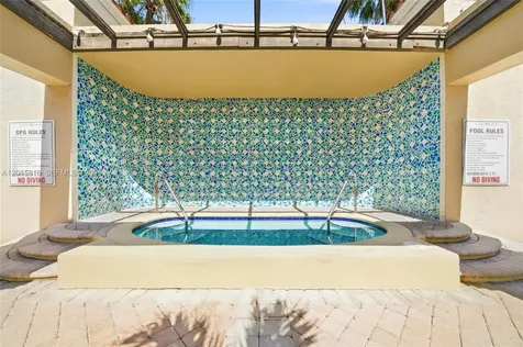 520 SE 5th Avenue Fort Lauderdale FL 33301