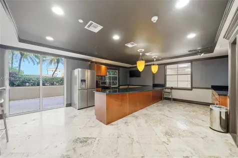 520 SE 5th Avenue Fort Lauderdale FL 33301