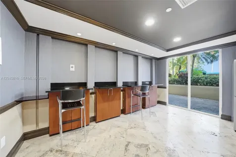 520 SE 5th Avenue Fort Lauderdale FL 33301
