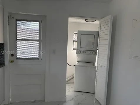 7343 SW 21st Street Miami FL 33155