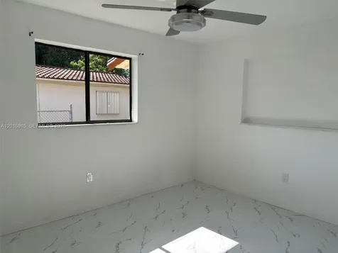 7343 SW 21st Street Miami FL 33155