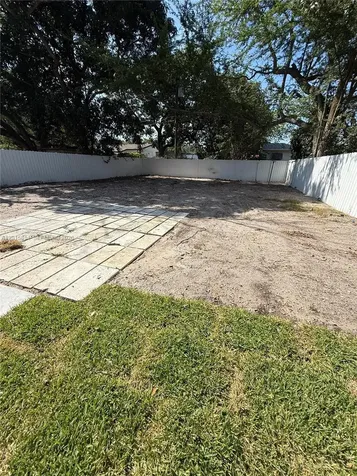 1760 NW 84th Street Miami FL 33147