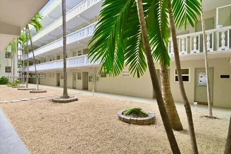 330 SE 2nd Street Hallandale Beach FL 33009