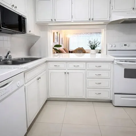 330 SE 2nd Street Hallandale Beach FL 33009