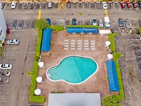 330 SE 2nd Street Hallandale Beach FL 33009