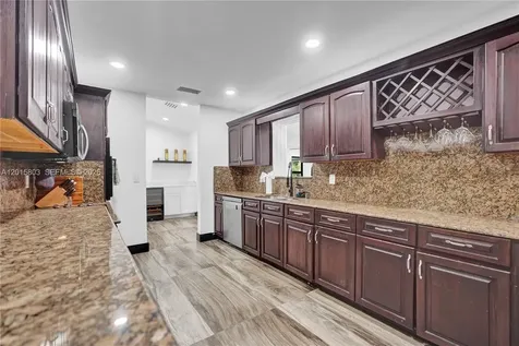 9750 SW 211th Street Cutler Bay FL 33189