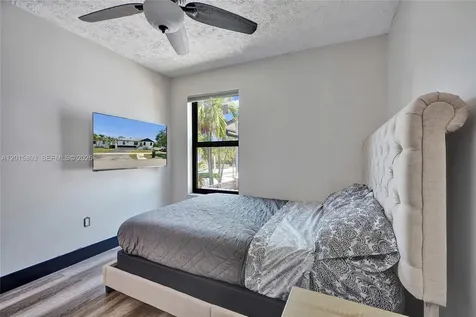 9750 SW 211th Street Cutler Bay FL 33189