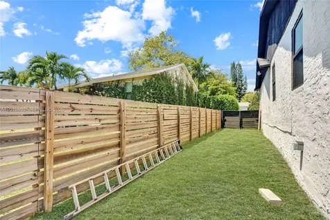 9750 SW 211th Street Cutler Bay FL 33189