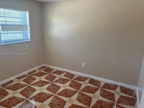 15205 NE 6th Avenue Miami FL 33162
