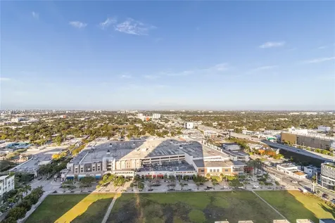 121 NE 34th Street Miami FL 33137