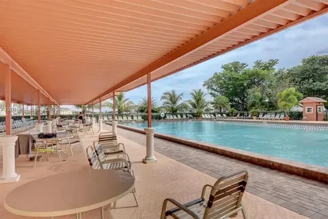 138 Fanshaw Boca Raton FL 33434
