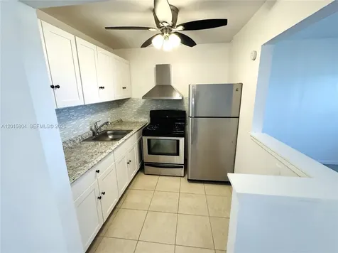 138 Fanshaw Boca Raton FL 33434