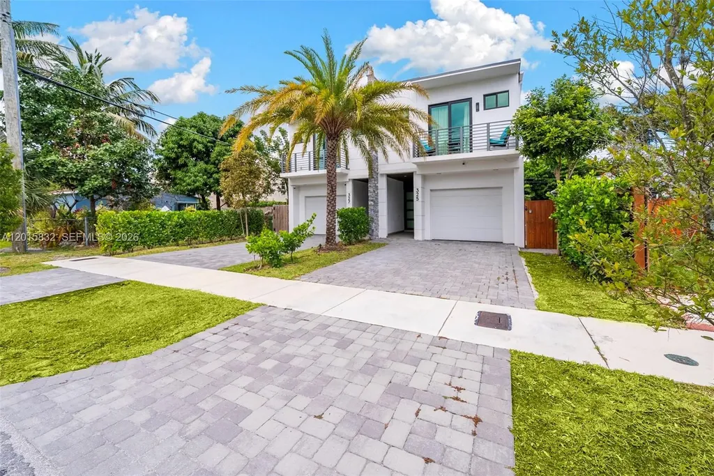 325 SW 16th Street Fort Lauderdale FL 33315