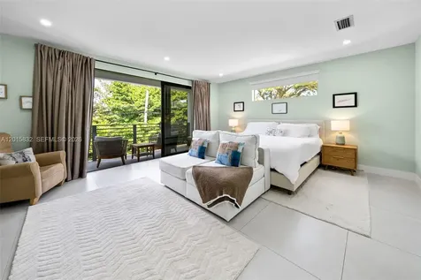 325 SW 16th Street Fort Lauderdale FL 33315
