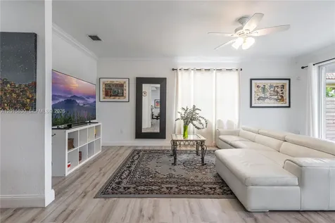 1733 SW 151st Place Miami FL 33185