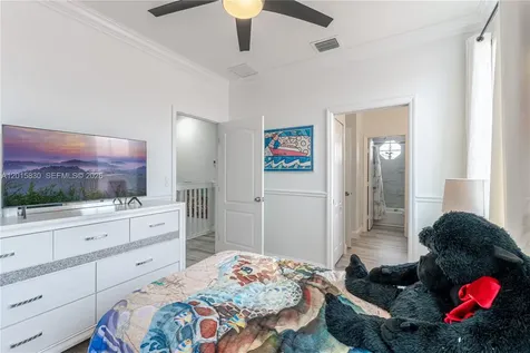 1733 SW 151st Place Miami FL 33185