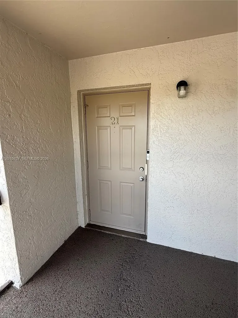 2221 E 5th Street Lehigh Acres FL 33936