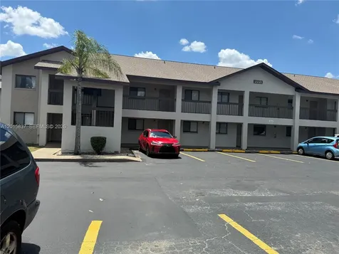 2221 E 5th Street Lehigh Acres FL 33936