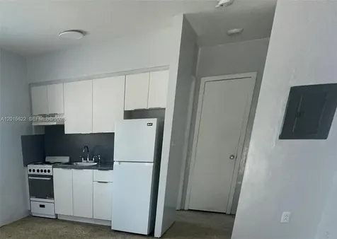14305 NE 6th Avenue North Miami FL 33161