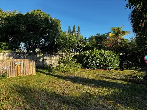 324 SW 3rd Avenue Delray Beach FL 33444