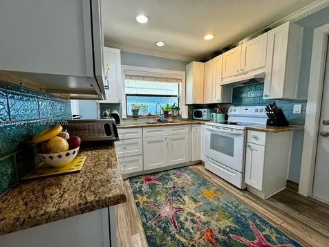 324 SW 3rd Avenue Delray Beach FL 33444