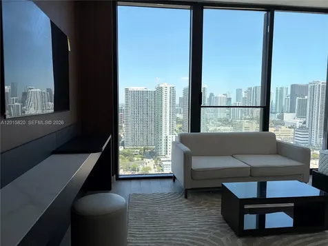 20 NE 11th Street Miami FL 33132
