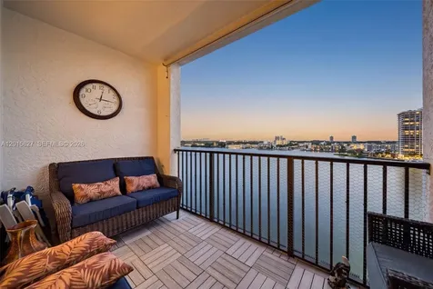 17150 N Bay Road Sunny Isles Beach FL 33160
