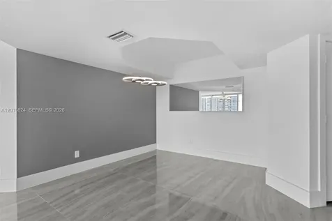 21055 Yacht Club Drive Aventura FL 33180