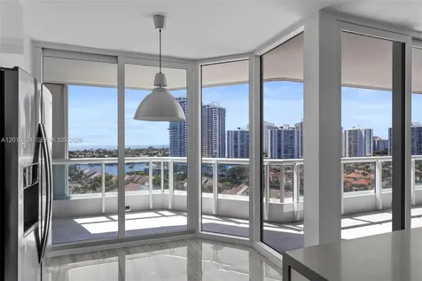 21055 Yacht Club Drive Aventura FL 33180