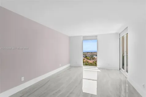 21055 Yacht Club Drive Aventura FL 33180