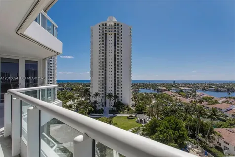 21055 Yacht Club Drive Aventura FL 33180