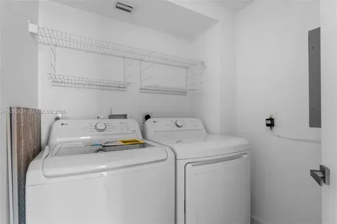 21055 Yacht Club Drive Aventura FL 33180