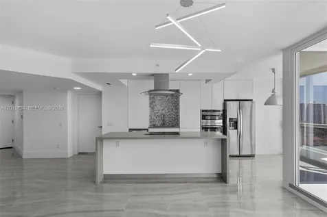 21055 Yacht Club Drive Aventura FL 33180