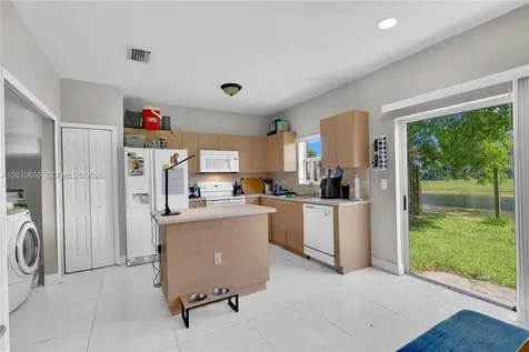 1660 SE 30th Street Homestead FL 33035