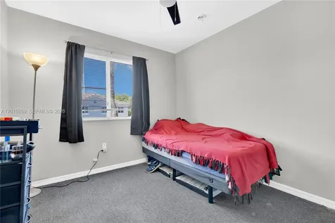1660 SE 30th Street Homestead FL 33035