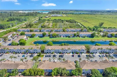 1660 SE 30th Street Homestead FL 33035