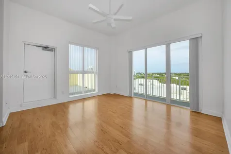 7275 SW 90th Street Miami FL 33156
