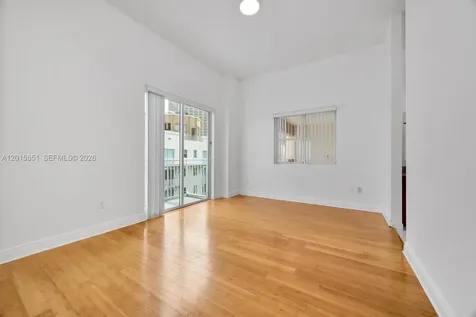 7275 SW 90th Street Miami FL 33156