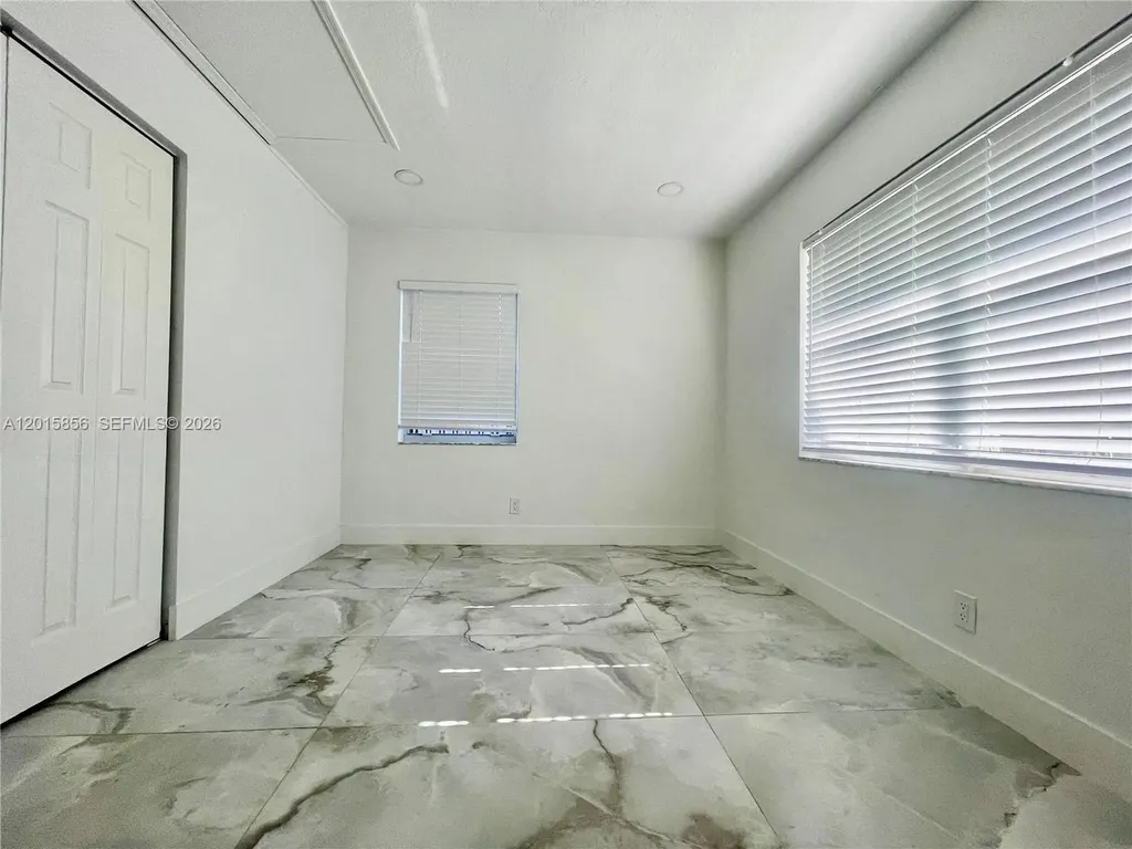 1649 NE 8th Avenue Fort Lauderdale FL 33305