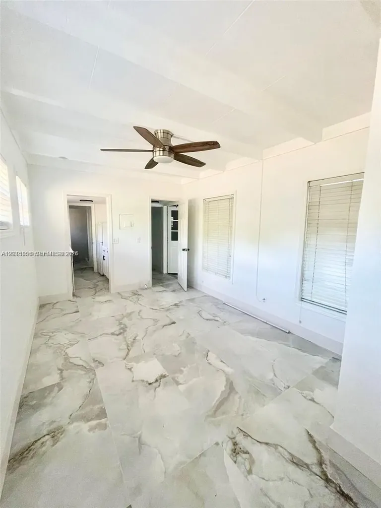 1649 NE 8th Avenue Fort Lauderdale FL 33305