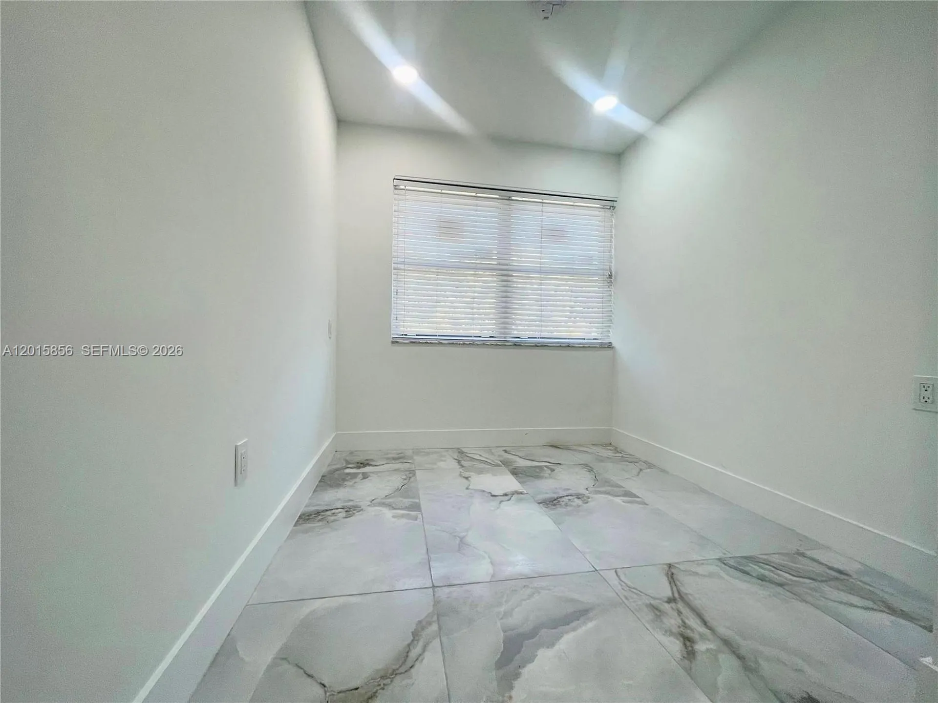 1649 NE 8th Avenue Fort Lauderdale FL 33305