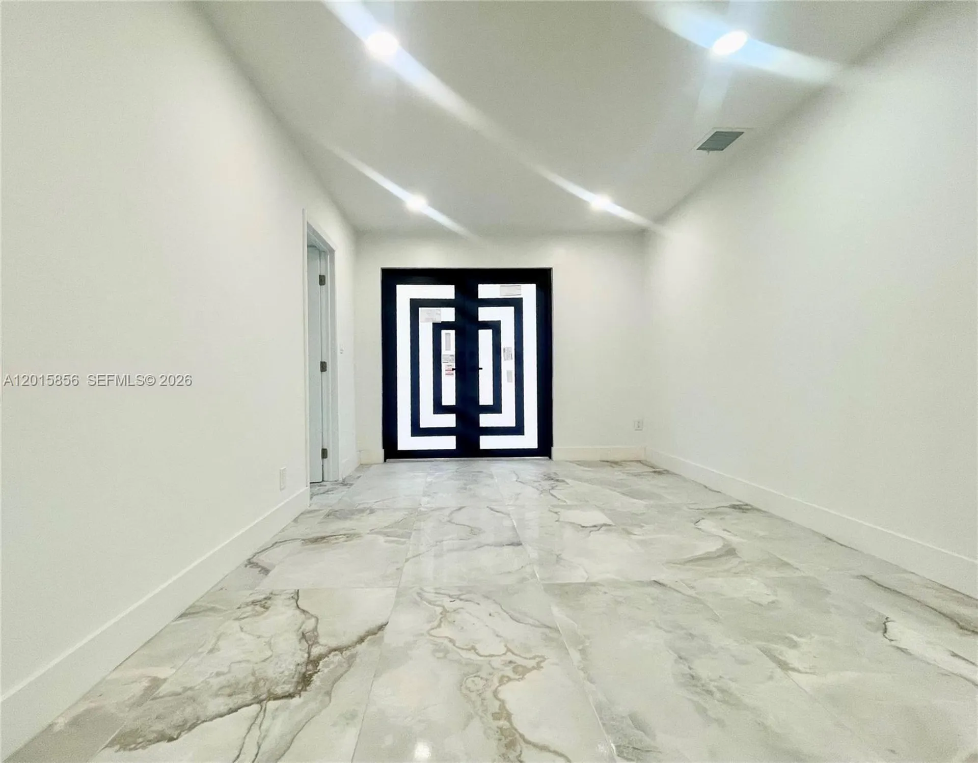 1649 NE 8th Avenue Fort Lauderdale FL 33305