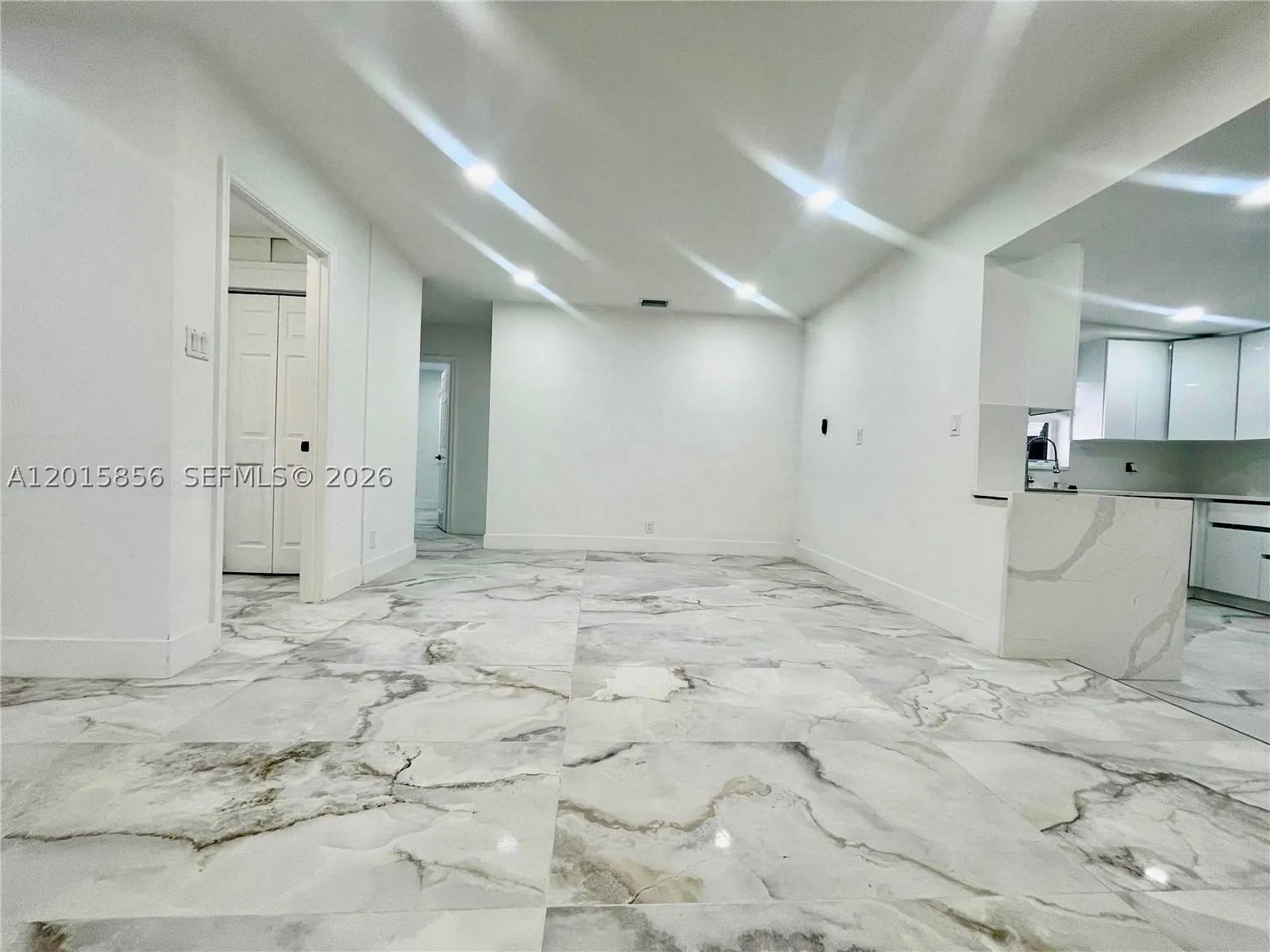1649 NE 8th Avenue Fort Lauderdale FL 33305