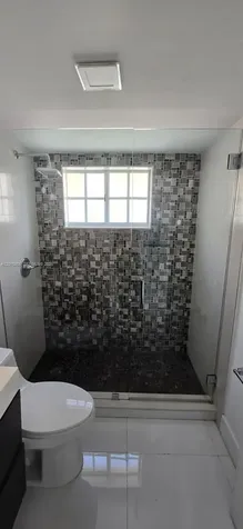 2461 W 76th Street Hialeah FL 33016