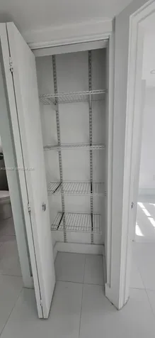 2461 W 76th Street Hialeah FL 33016