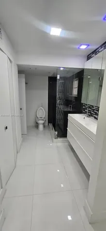 2461 W 76th Street Hialeah FL 33016