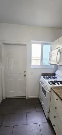 615 82nd Street Miami Beach FL 33141