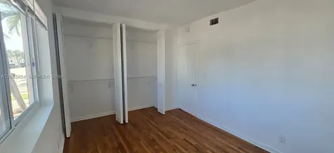 615 82nd Street Miami Beach FL 33141