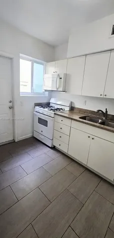 615 82nd Street Miami Beach FL 33141